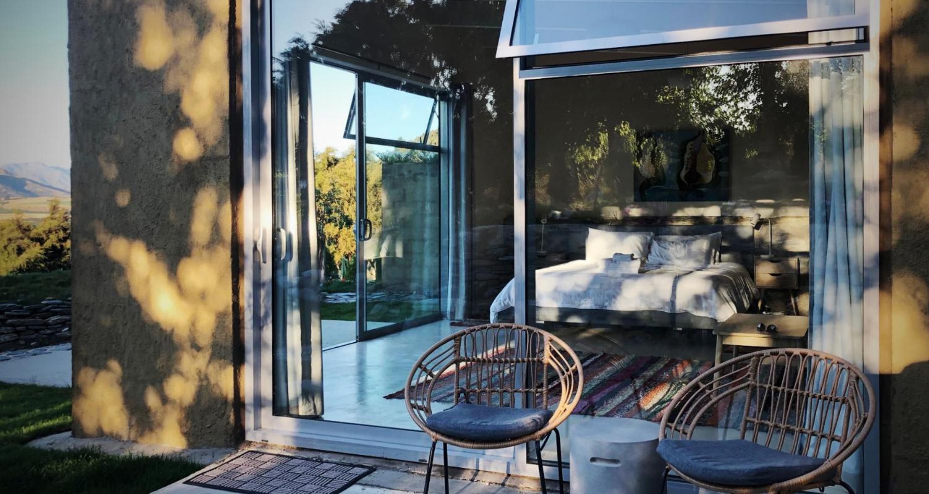 The Hidden Spring Hotel Wanaka Exterior photo
